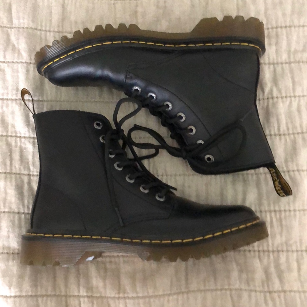 COPY - Dr.Martens 1460 Boots